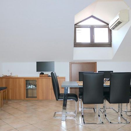 Lovely Apartment Near Canal - Via Foscolo كورسيكو المظهر الخارجي الصورة